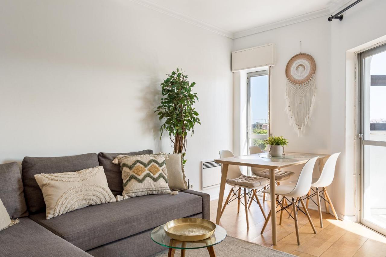 Joivy Bright Bohemian Flat In Cascais Appartement Buitenkant foto